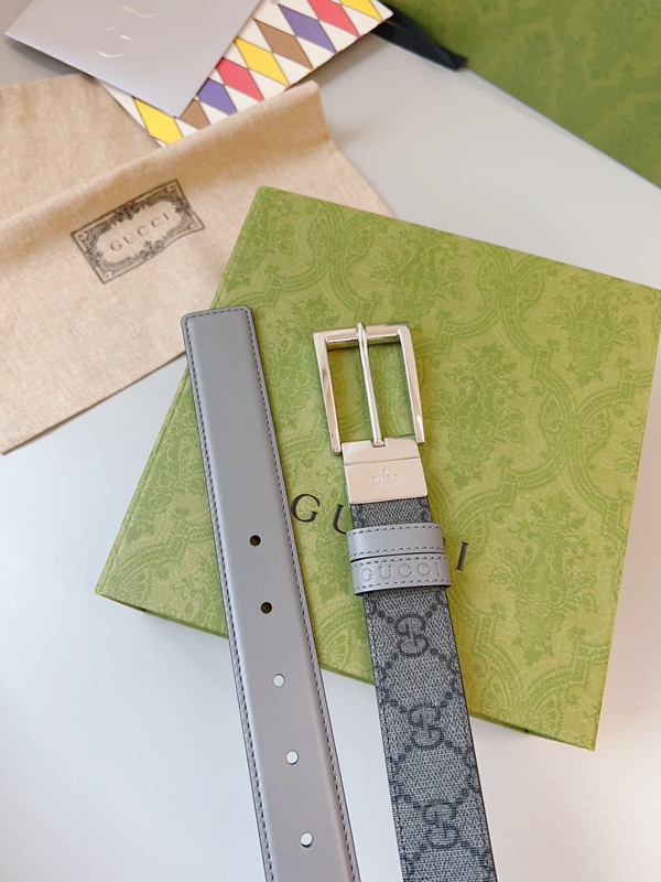 スーパーコピーグッチベルト素材ディテール